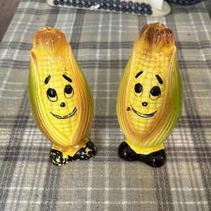 Vintage Corn Salt and Pepper Shakers